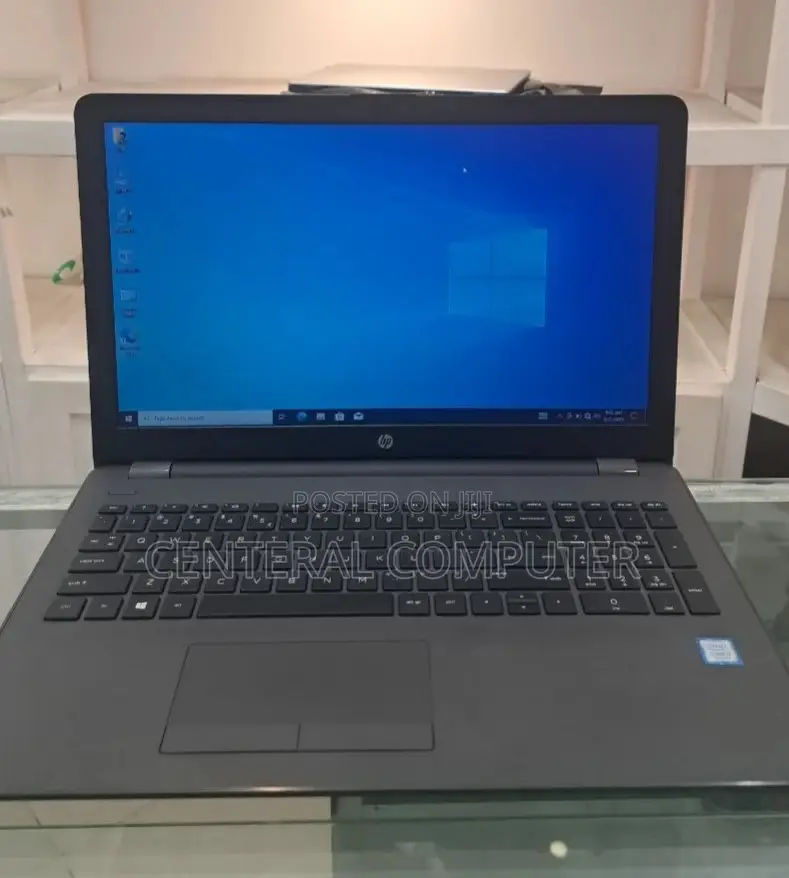 New Laptop HP 8GB Intel Core I7 HDD 1T