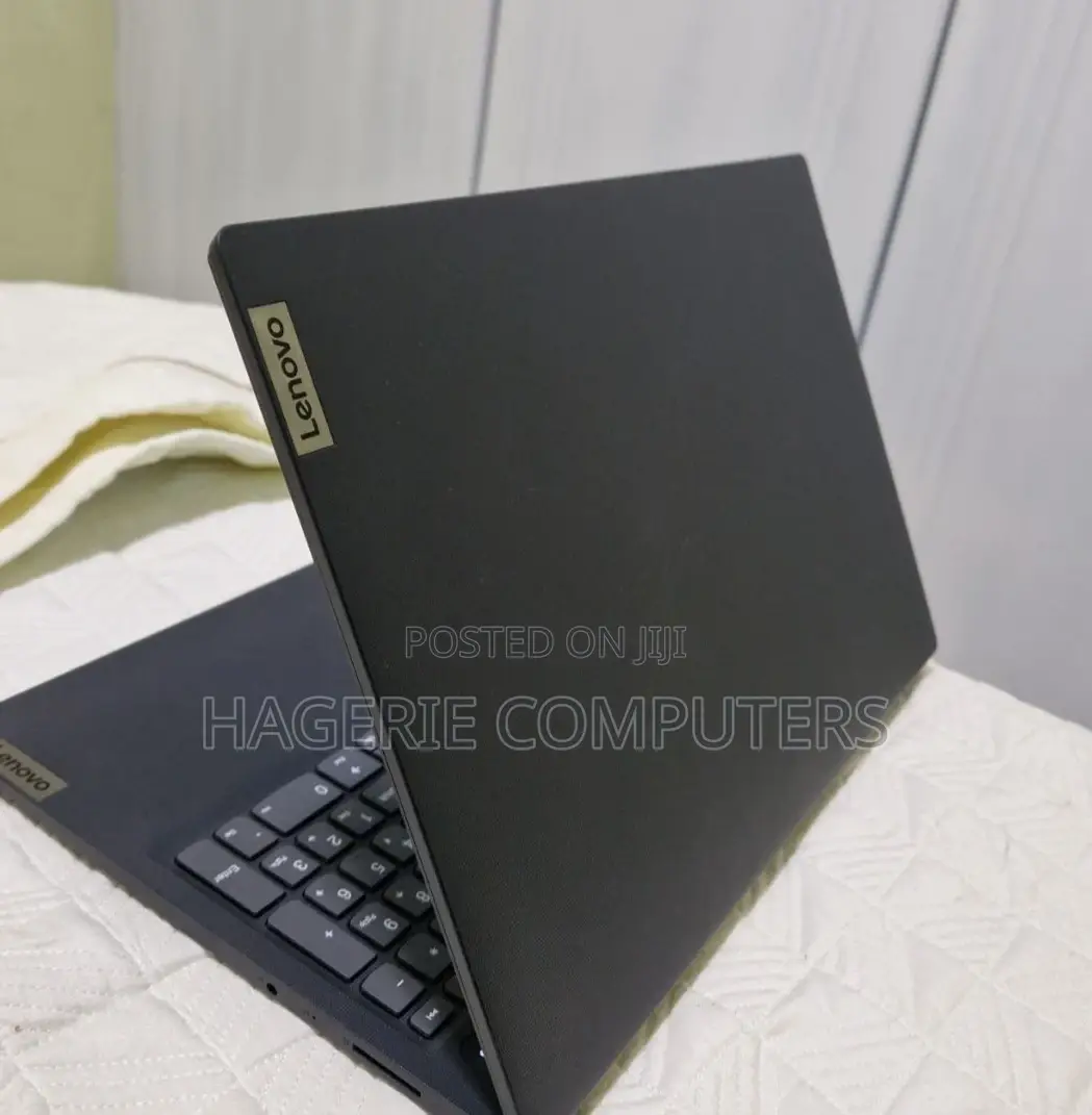 New Laptop Lenovo 8GB AMD Ryzen 3 HDD 1T