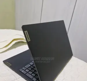 New Laptop Lenovo 8GB AMD Ryzen 3 SSD 512GB