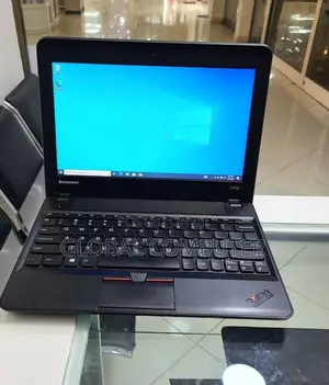 New Laptop Lenovo ThinkPad X131e 4GB Intel Core 2 Quad HDD 500GB