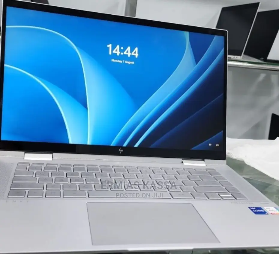 New Laptop HP Envy X360 16GB Intel Core I7 SSD 1T