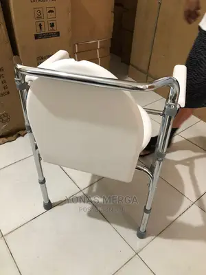 Bathroom/Toilet Commode Chair