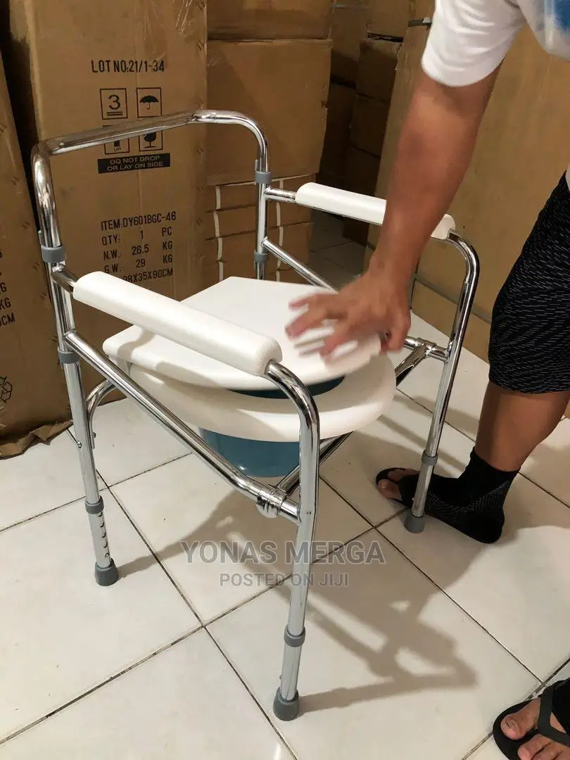 Bathroom/Toilet Commode Chair