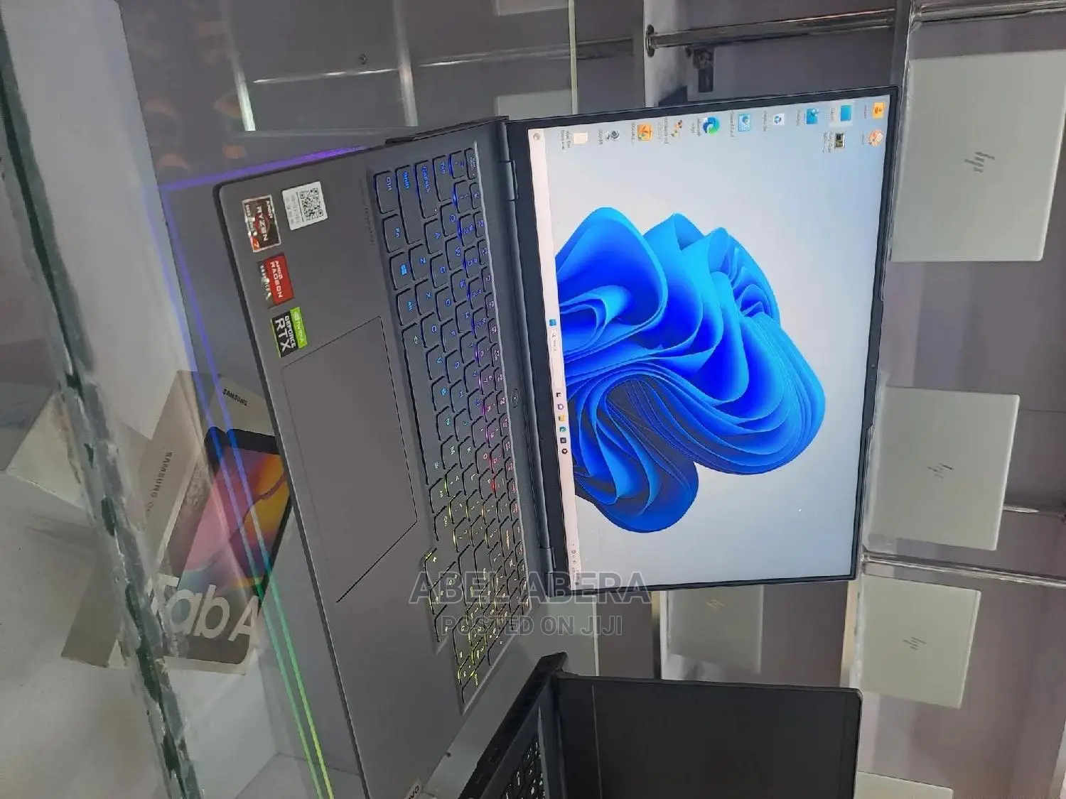 New Laptop Lenovo Legion Y545 32GB AMD Ryzen 7 SSD 1T