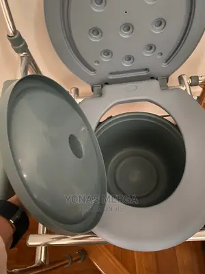 Commode Chair Brand New
Form Yona Online Market