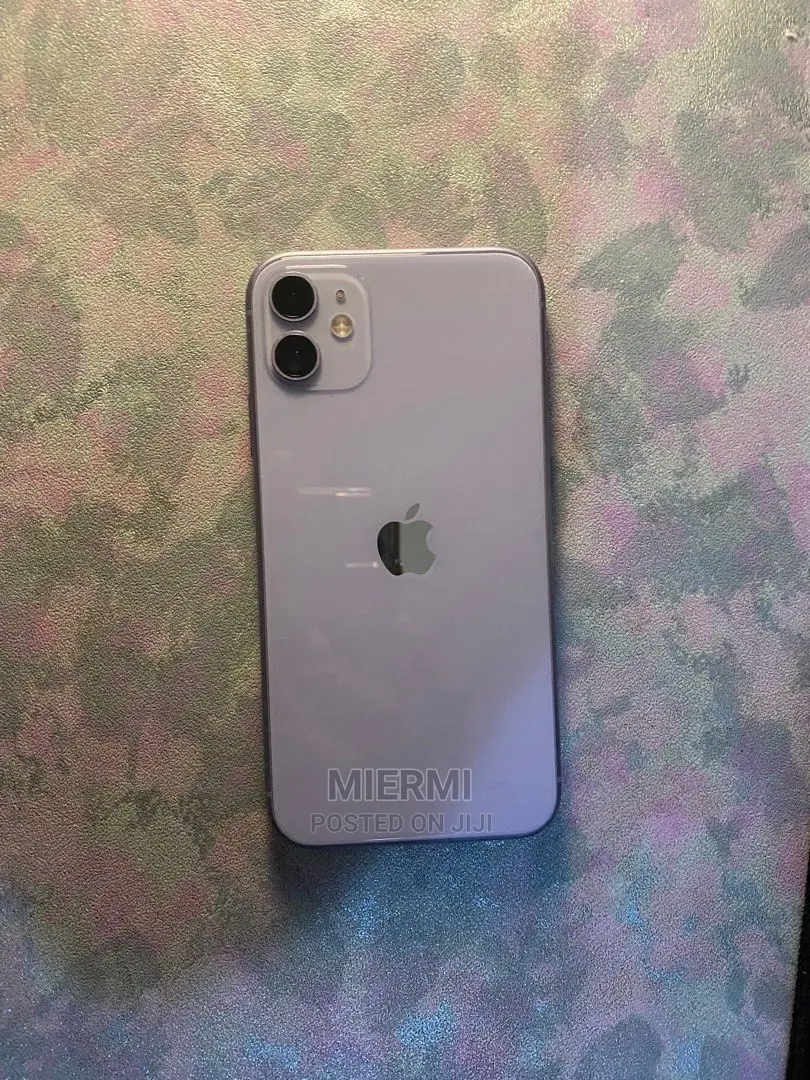 Apple iPhone 11 64 GB Purple