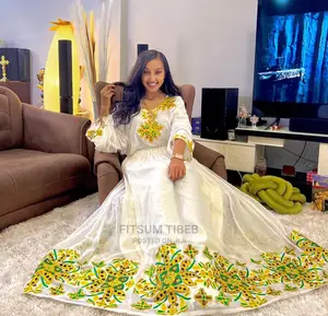 የ አዲስ ዓመት ልብሶች