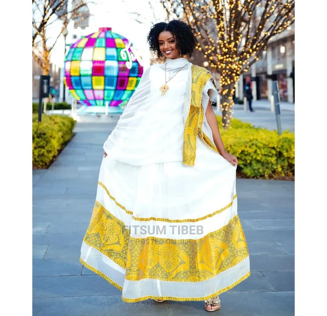 የ አዲስ ዓመት ልብሶች