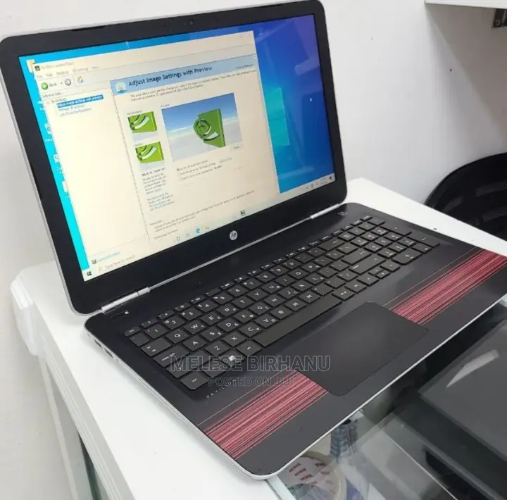 New Laptop HP Pavilion 15 8GB Intel Core I7 SSD 1T