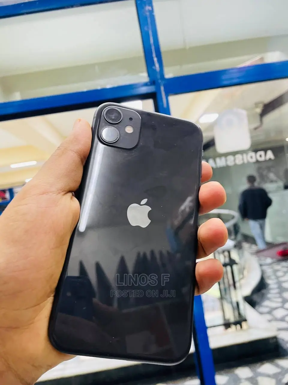 New Apple iPhone 11 64 GB Blue