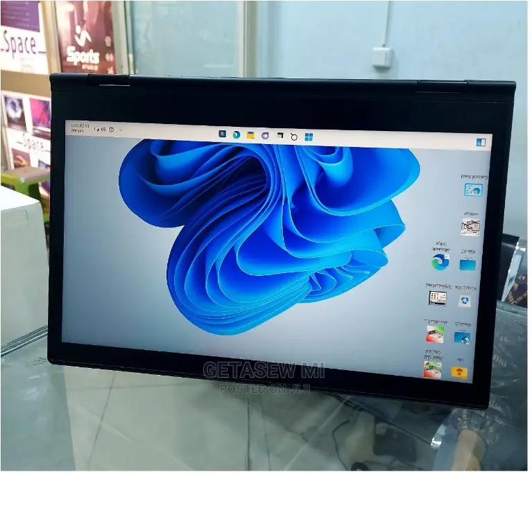 New Laptop Lenovo 8GB Intel Core I5 SSD 512GB
