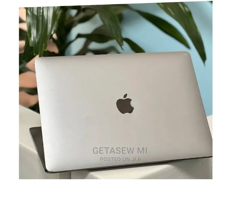 New Laptop Apple MacBook Air 2018 8GB Intel Core I5 SSD 256GB