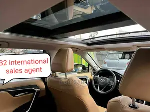 Toyota RAV4 2020 White