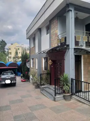 8bdrm House in Bsrate Gebreal, Nifas Silk-Lafto for sale