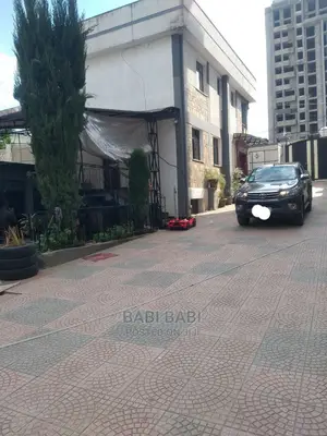 8bdrm House in Bsrate Gebreal, Nifas Silk-Lafto for sale