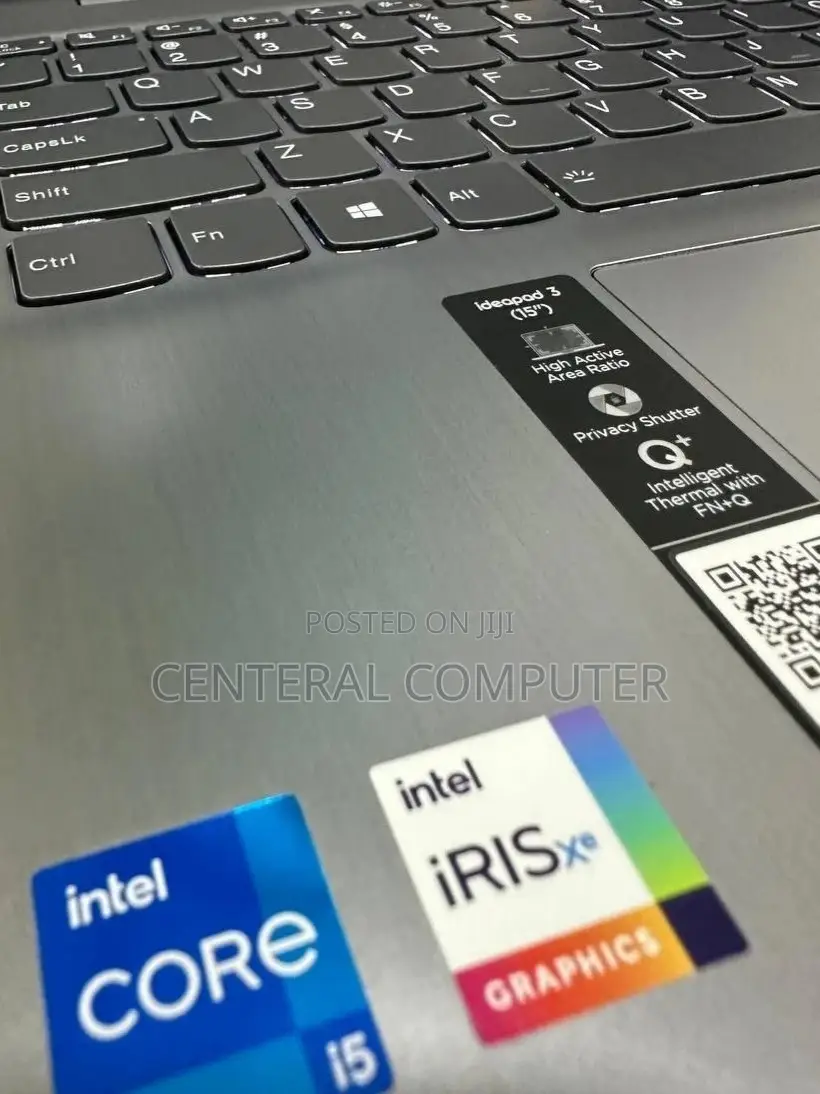 New Laptop Lenovo Ideapad 3 16GB Intel Core i5 SSD 512GB