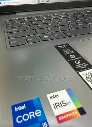 New Laptop Lenovo Ideapad 3 16GB Intel Core i5 SSD 512GB
