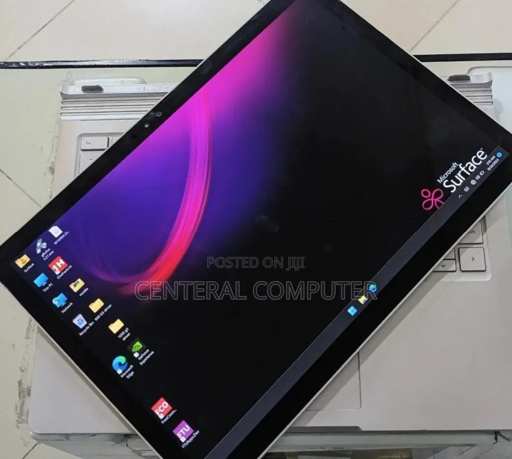 New Laptop Microsoft Surface 16GB Intel Core I7 SSD 512GB