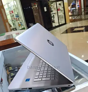 New Laptop HP 16GB Intel Core I3 SSD 512GB