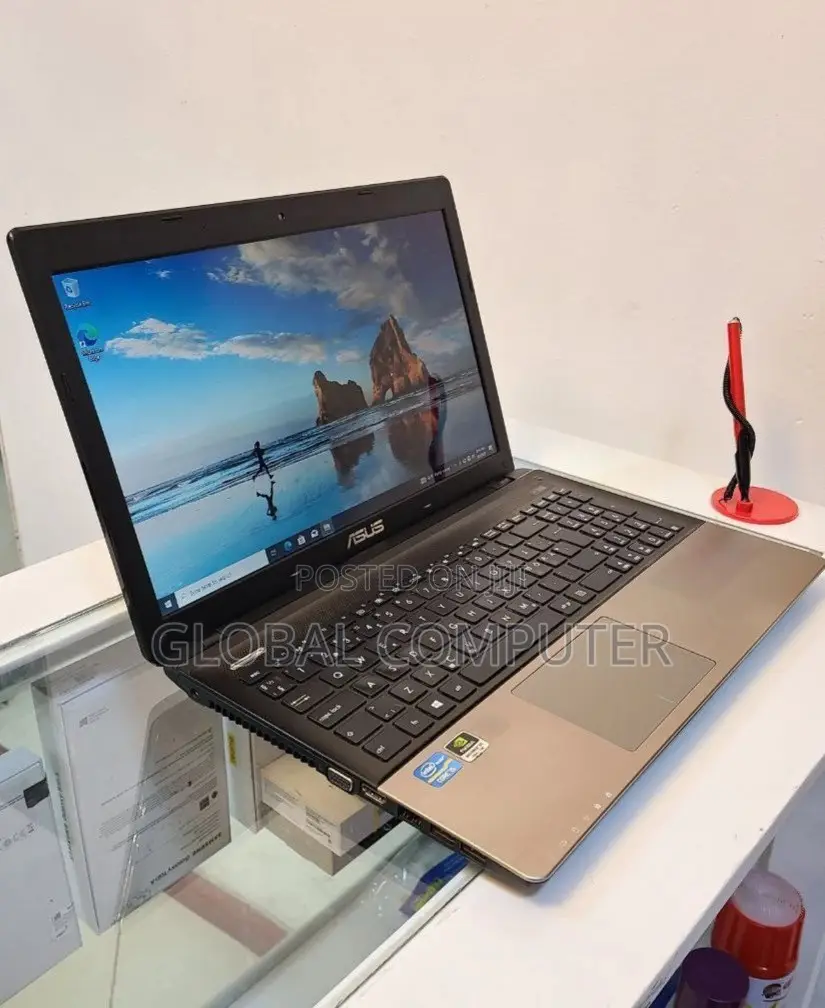 New Laptop Asus VivoBook E403NA 4GB Intel Core I5 HDD 500GB