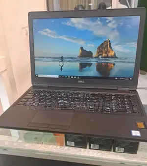 Photo - New Laptop Dell Latitude 14 5480 16GB Intel Core I5 SSD 256GB