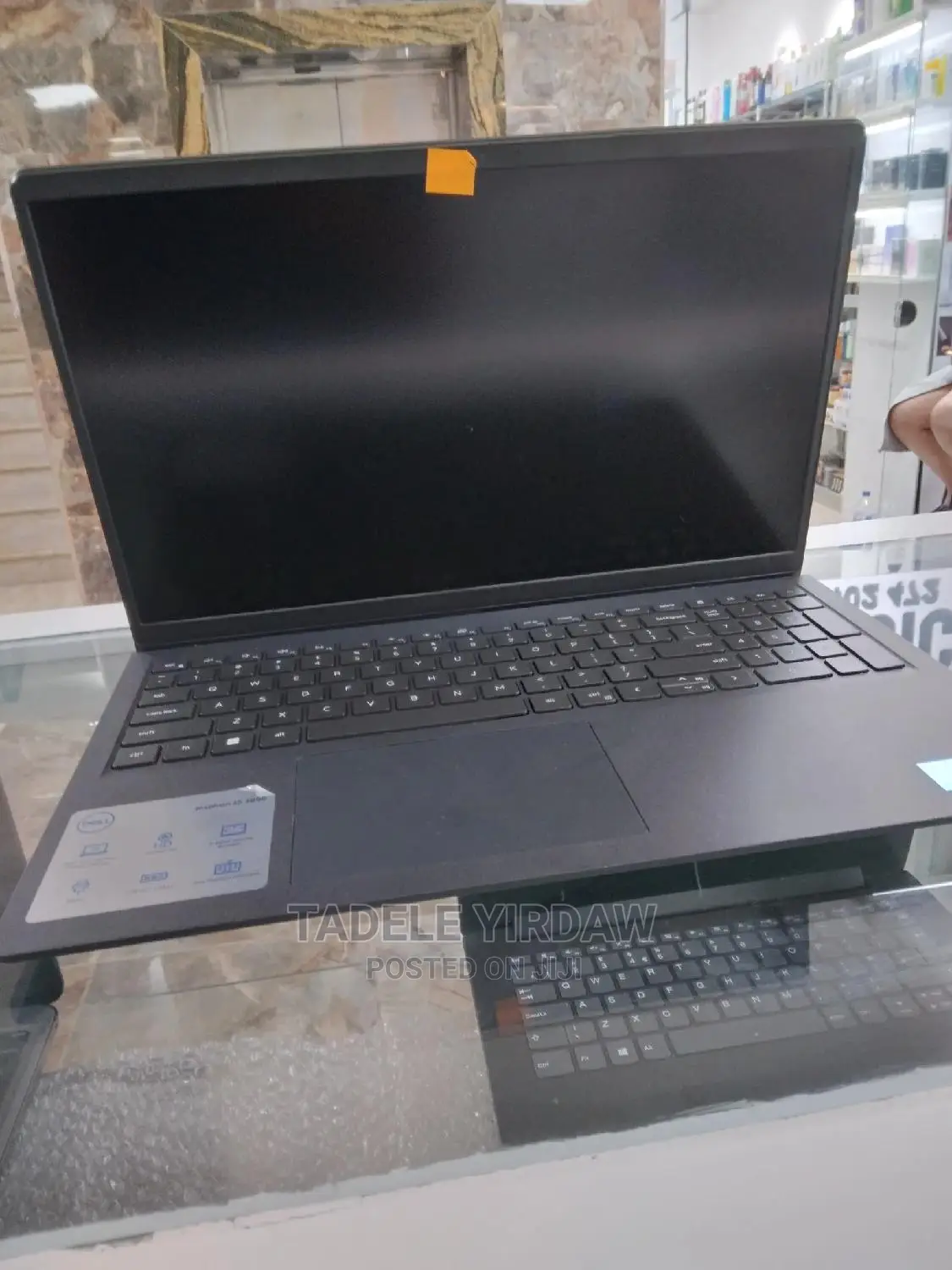 New Laptop Dell Inspiron 15 8GB Intel Core I5 SSD 256GB