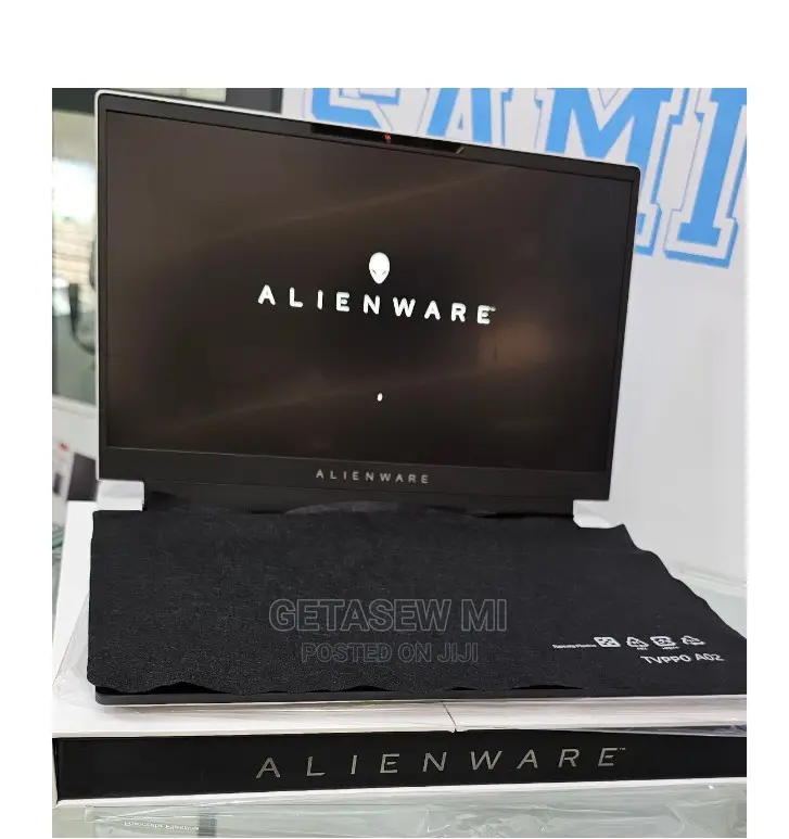 New Laptop Alienware M17x R2 16GB Intel Core I7 SSD 512GB