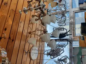 Chandeler Lighe 8 Lamp