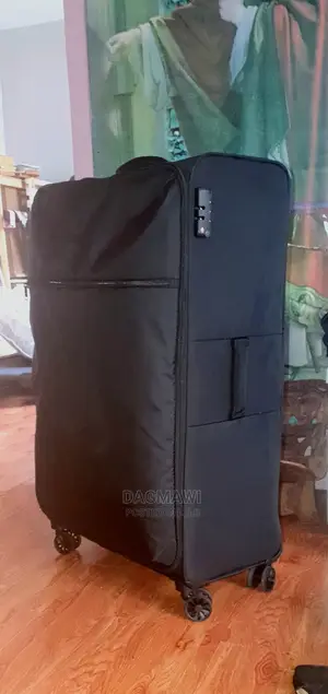 የውጭ ሀገር ጥንክር ጥራት ያለው ሻንጣ(Primark)