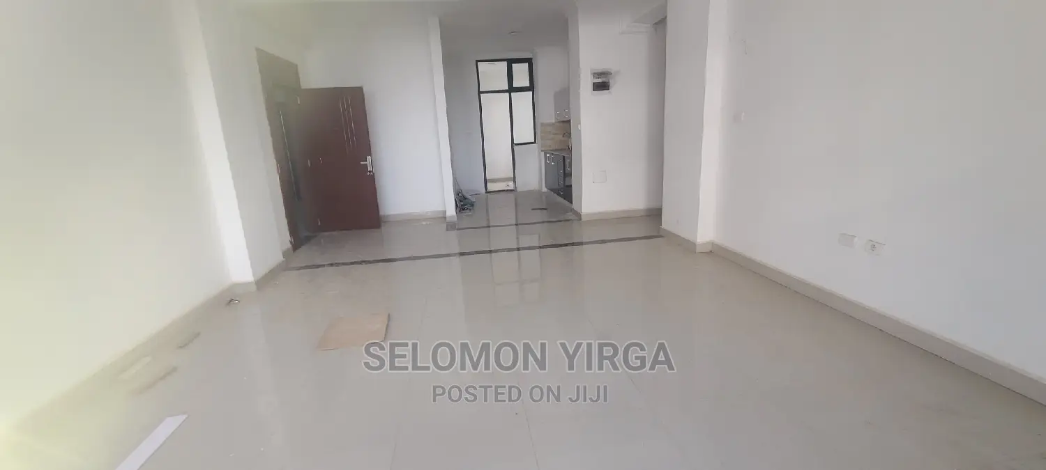 3bdrm Apartment in አድስ አበባ, Bole for sale