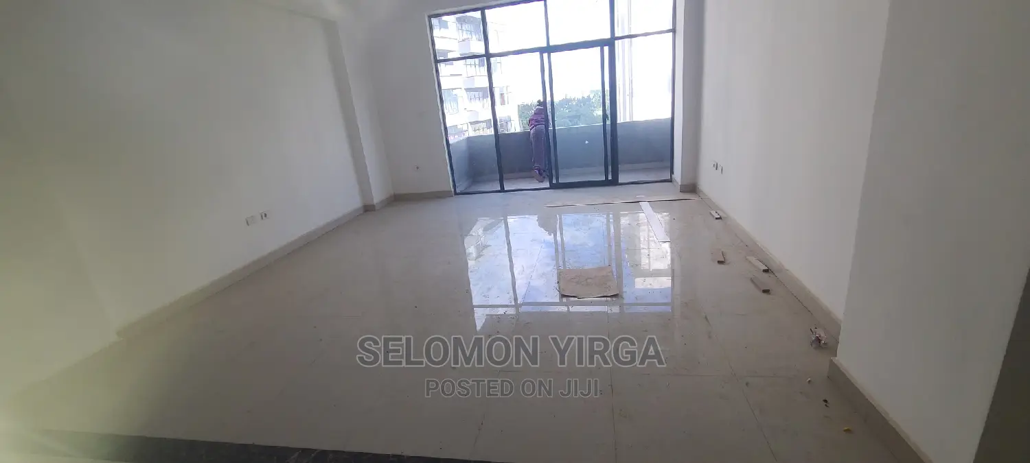 3bdrm Apartment in አድስ አበባ, Bole for sale