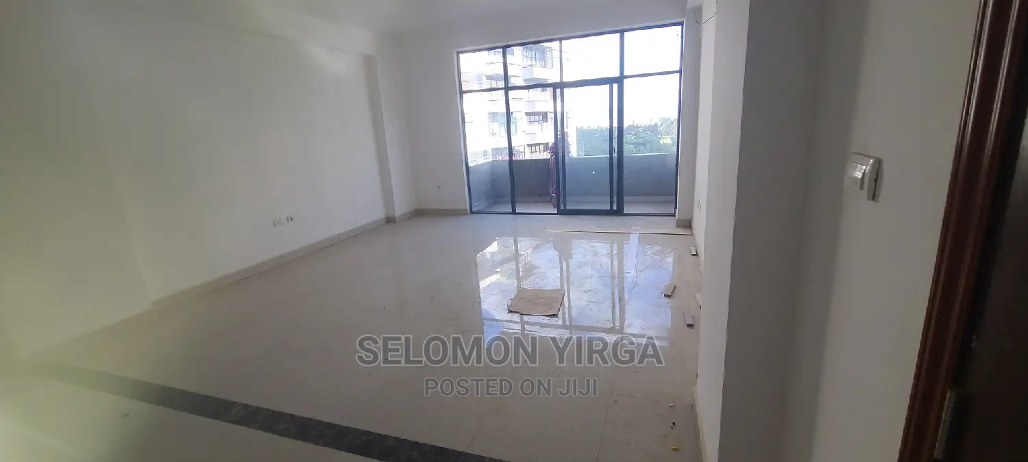3bdrm Apartment in አድስ አበባ, Bole for sale