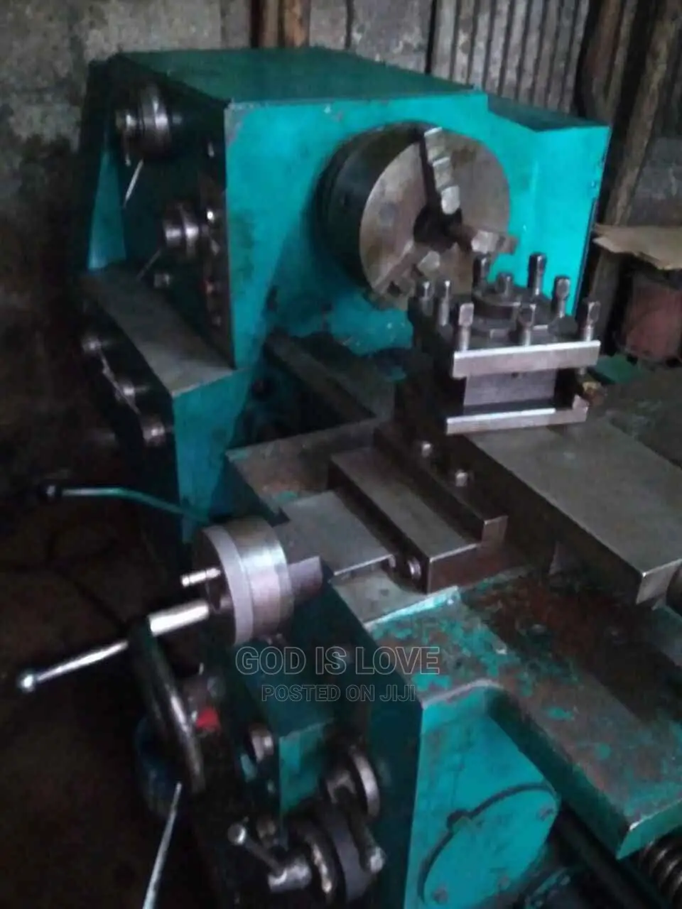ቶርኖ ማሽን Torno or Lathe Machine