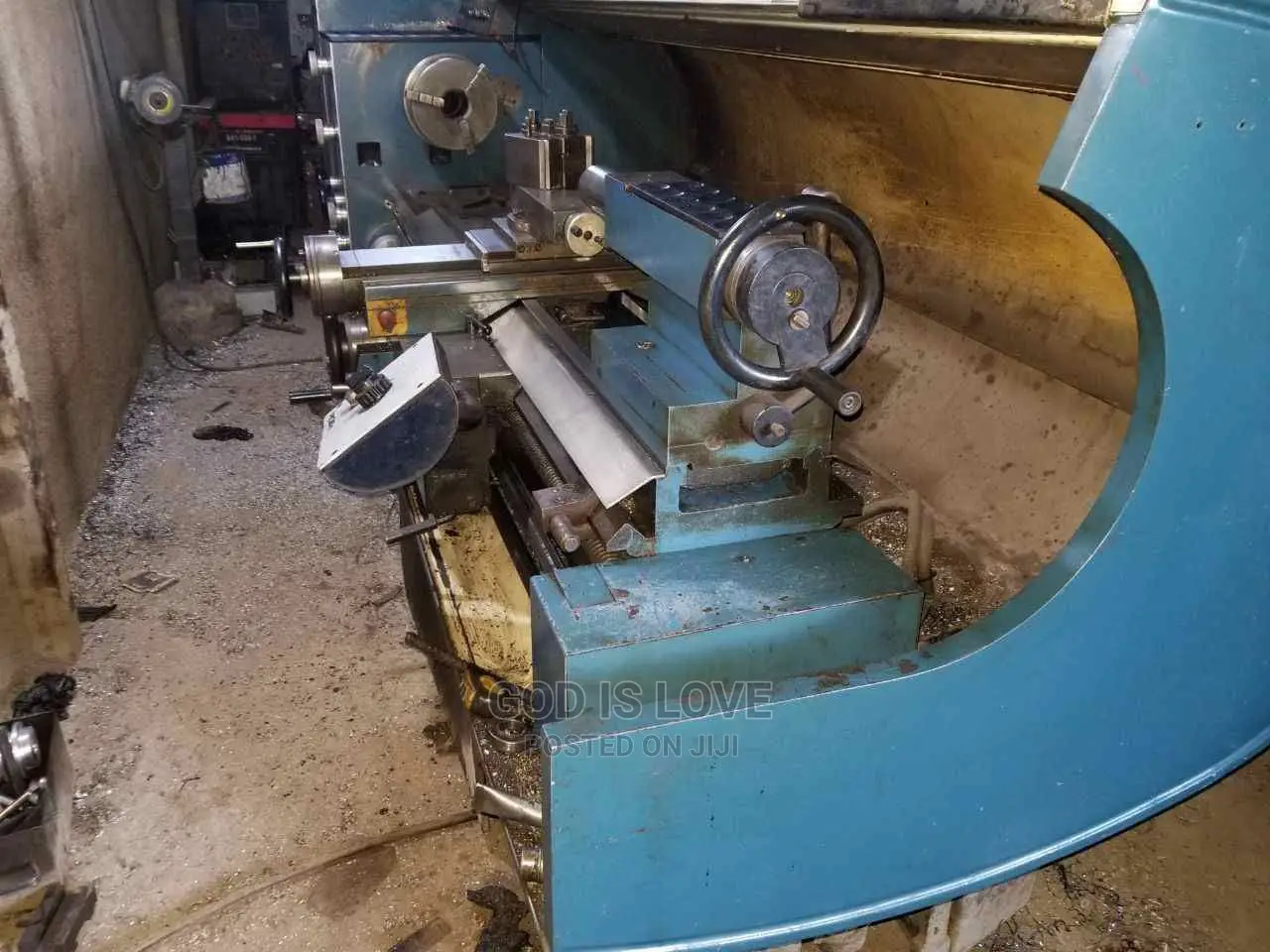 Torno Lathe Machine ቶርኖ ማሽን