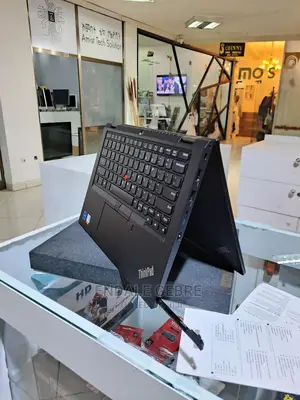 New Laptop Lenovo 16GB Intel Core I7 SSD 512GB