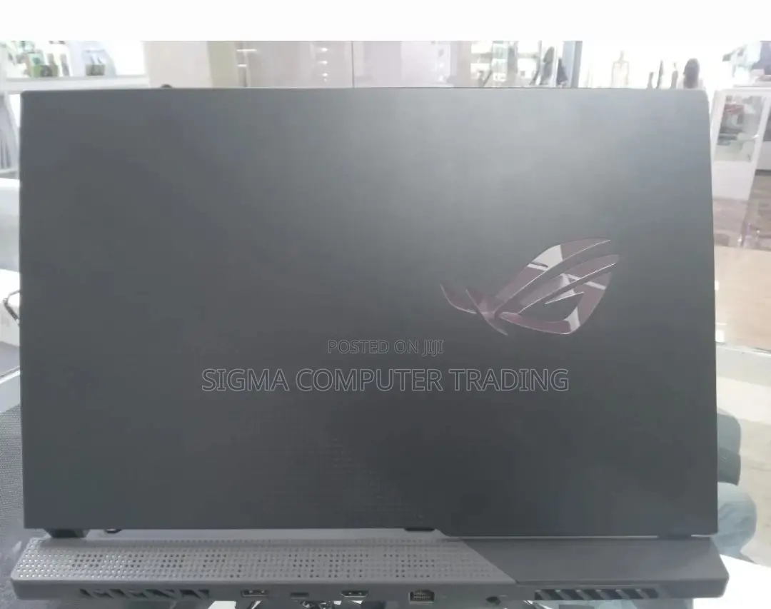 New Laptop Asus ROG Strix G15 16GB AMD Ryzen 7 SSD 1T