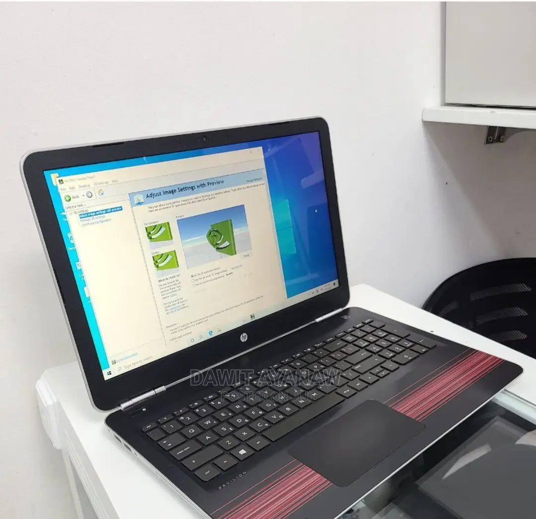 New Laptop HP 8GB Intel Core I7 SSD 1T