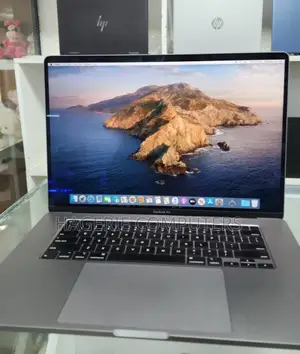 Photo - New Laptop Apple MacBook Pro 2017 16GB Intel Core I7 SSD 512GB