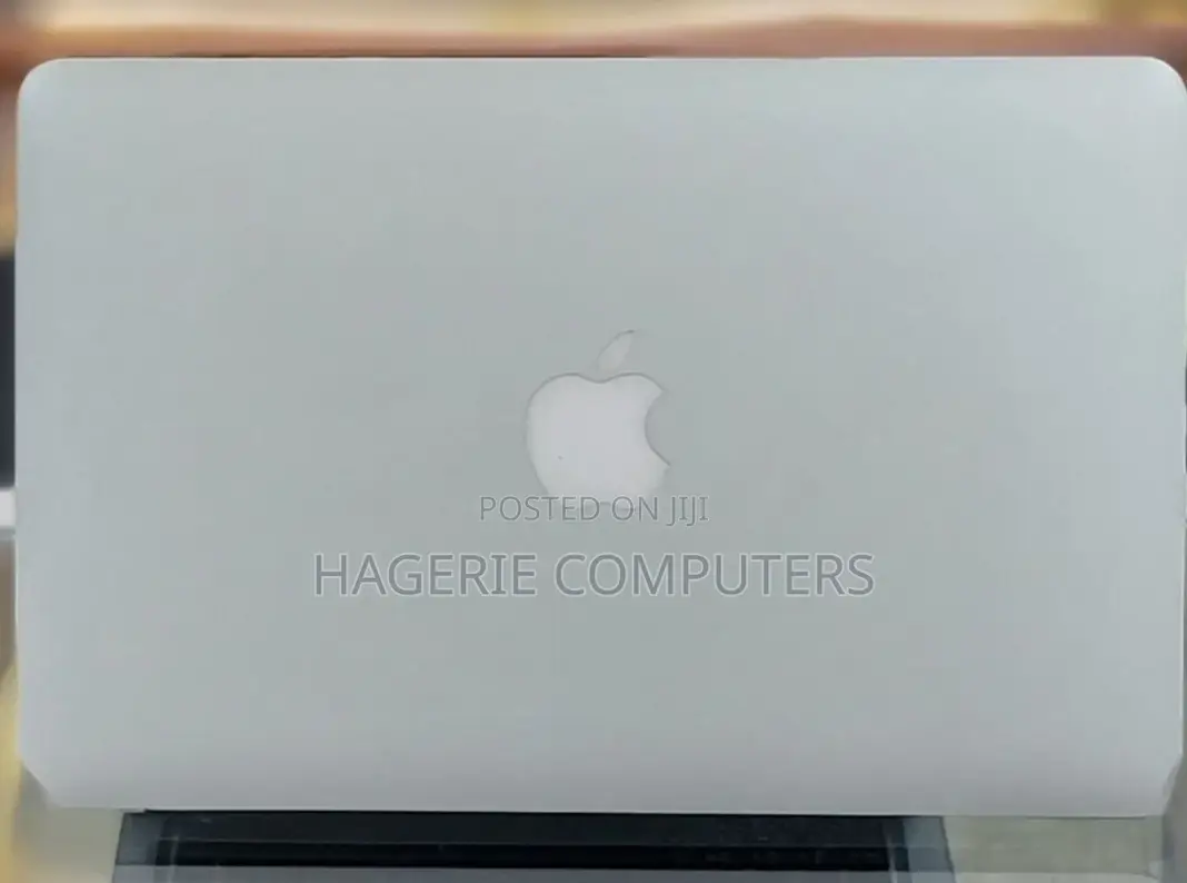 New Laptop Apple MacBook 2015 4GB Apple M1 SSD 128GB