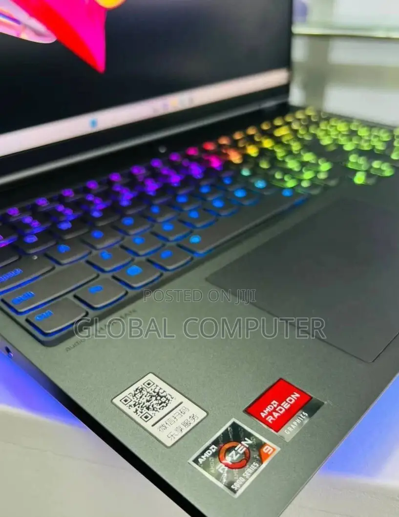 New Laptop Lenovo Legion Y545 16GB AMD Ryzen 9 SSD 1T