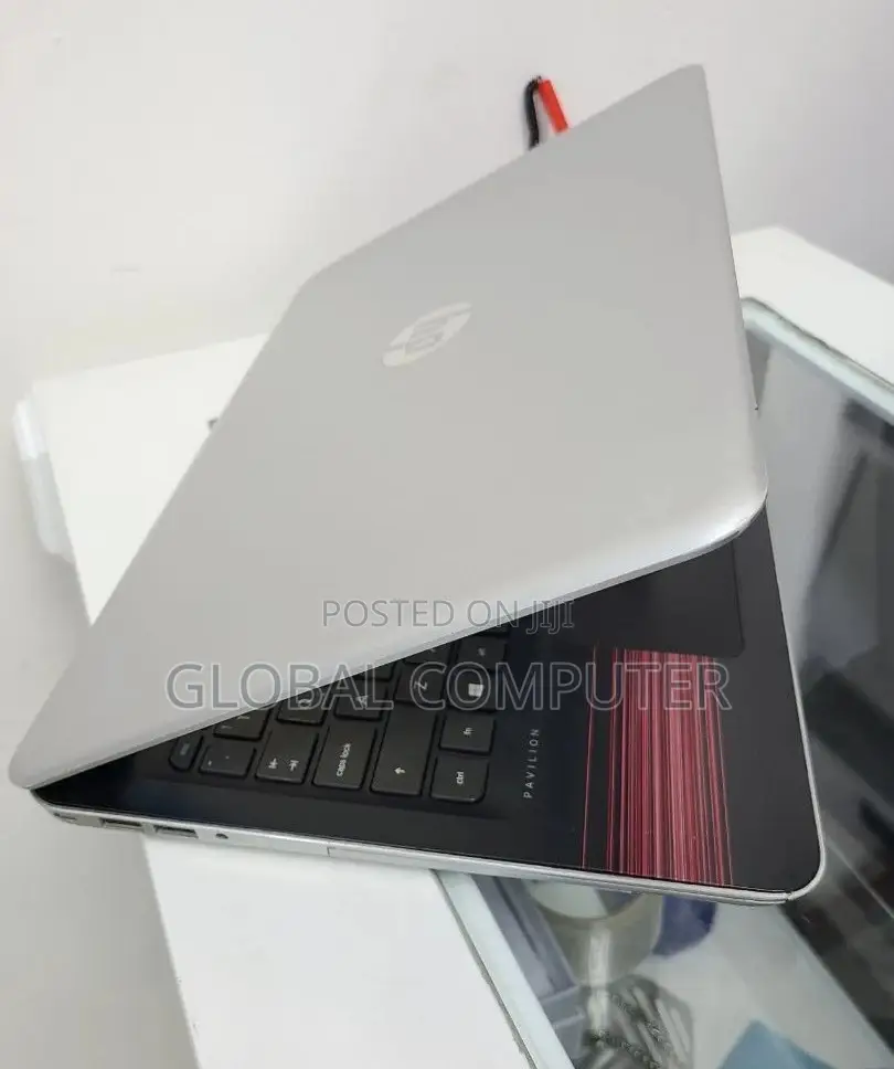 New Laptop HP Pavilion 14z 8GB Intel Core I7 HDD 1T