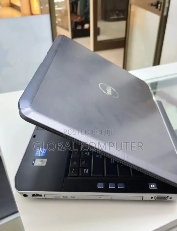 New Laptop Lenovo 12GB Intel Core I5 SSD 1T