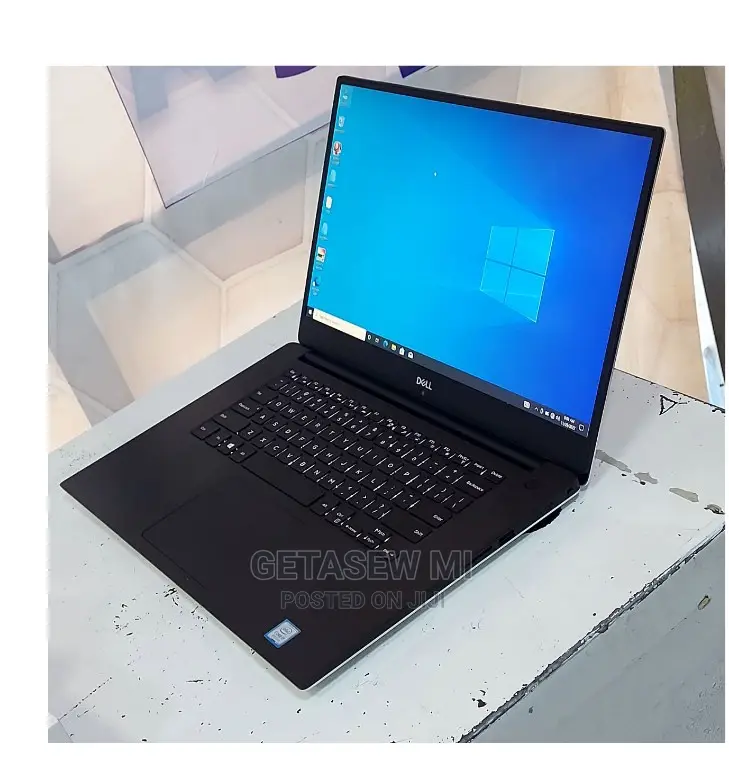 New Laptop Dell XPS 15 16GB Intel Core I7 SSD 512GB