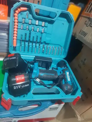 Photo - Makita Chargable Drill With Accessories