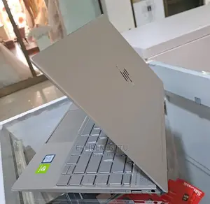 New Laptop HP Envy 14 8GB Intel Core I5 SSD 512GB