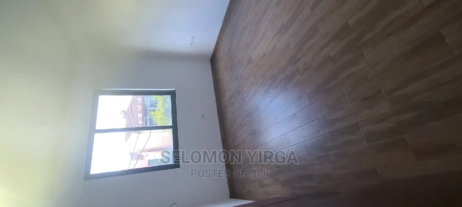 3bdrm Apartment in አድስ አበባ, Bole for sale