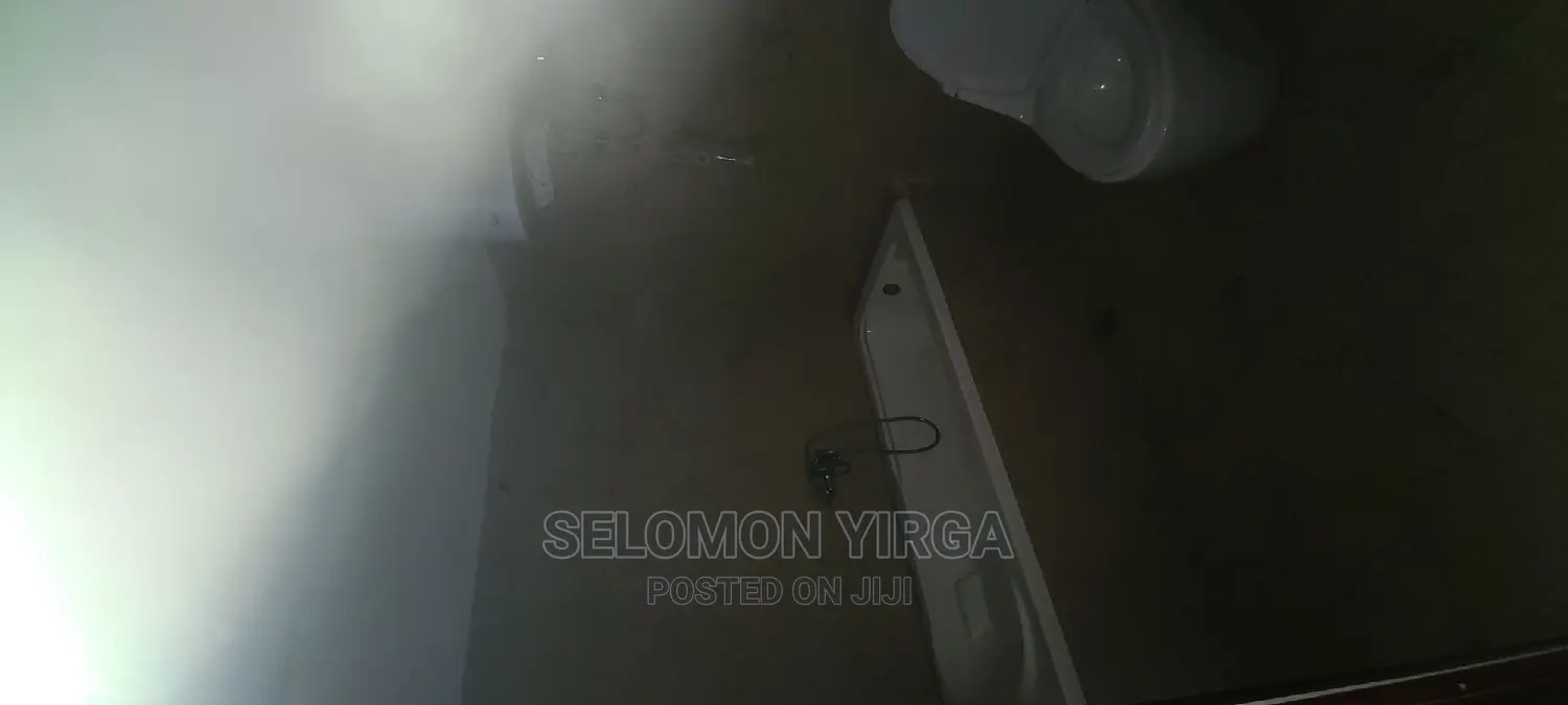 3bdrm Apartment in አድስ አበባ, Bole for sale