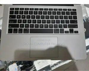 New Laptop Apple MacBook 2012 4GB Intel Core I5 SSD 128GB