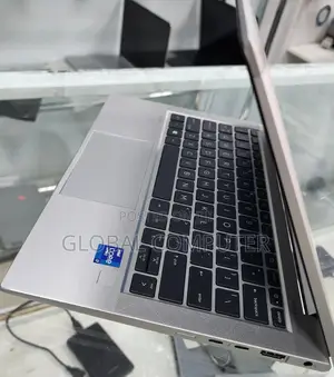 New Laptop HP EliteBook 830 16GB Intel Core I7 SSD 1T