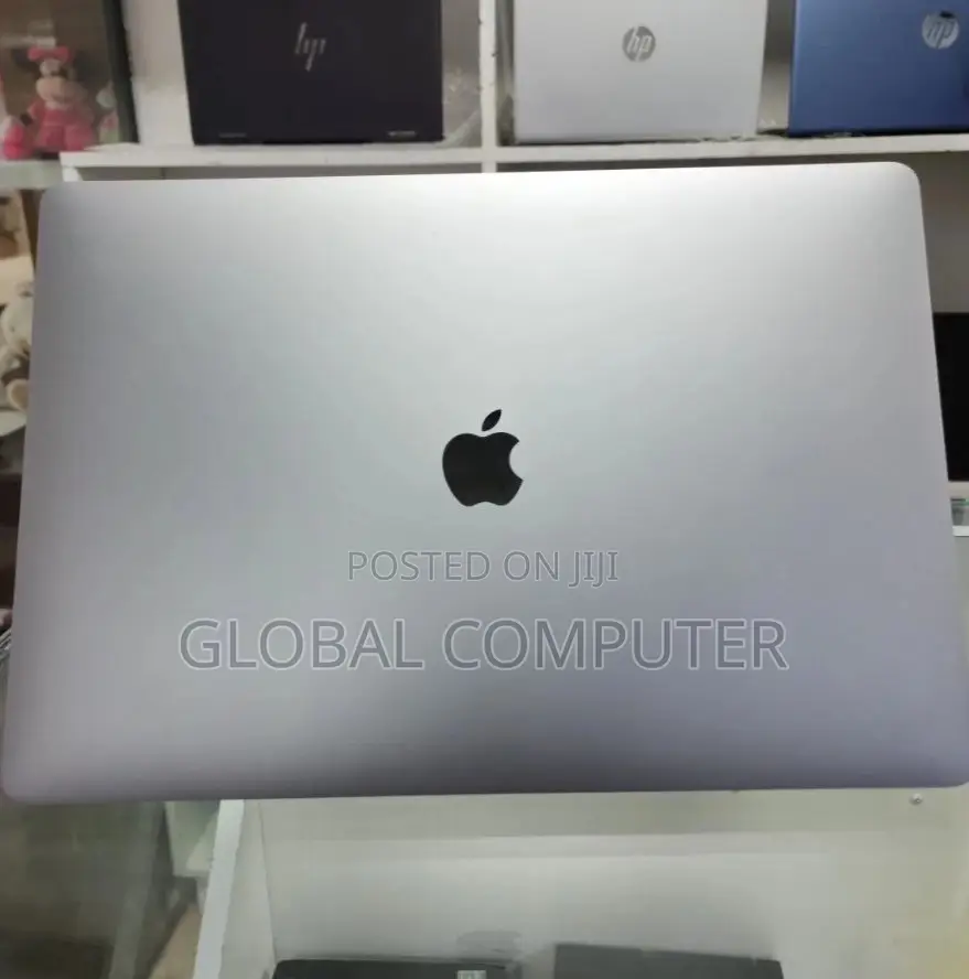 New Laptop Apple MacBook Pro 2017 16GB Intel Core I7 SSD 512GB